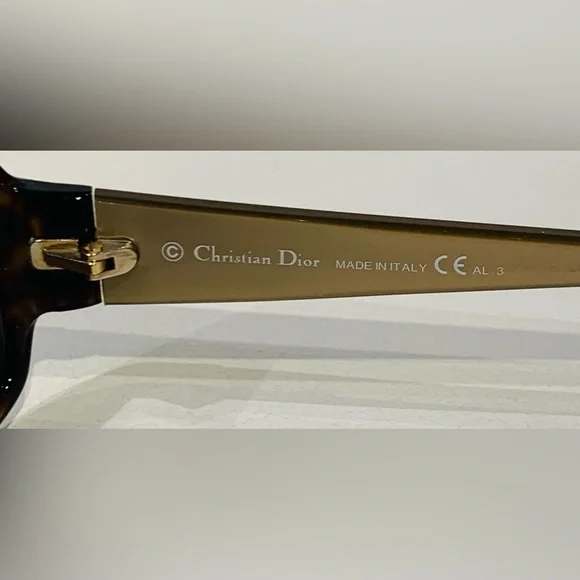 New Christian Dior Sunglasses - Picture 8 of 14